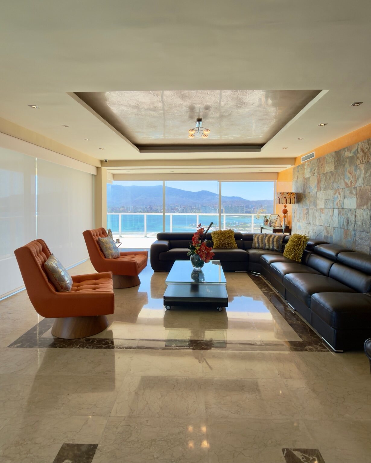 Sala de estar con vista panorámica